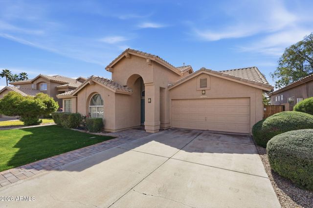 5823 W GARY Drive, Chandler, AZ 85226