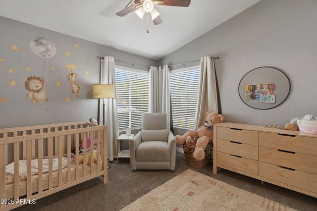 5823 W GARY Drive, Chandler, AZ 85226