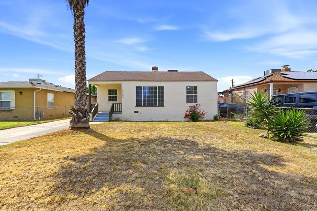 2486 S 10th Street, Fresno, CA 93725