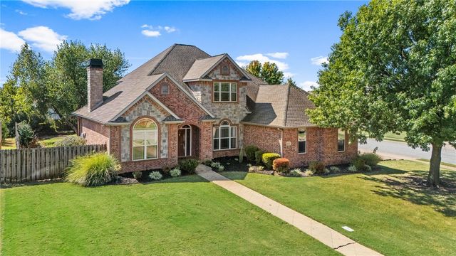 6116 Valley Forge Drive, Rogers, AR 72758