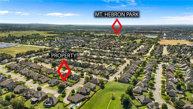 6116 Valley Forge Drive, Rogers, AR 72758