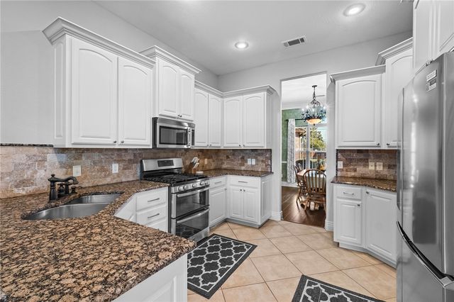 6116 Valley Forge Drive, Rogers, AR 72758