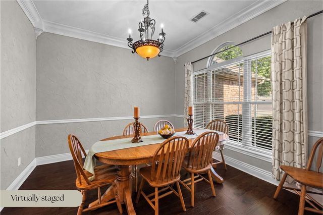 6116 Valley Forge Drive, Rogers, AR 72758