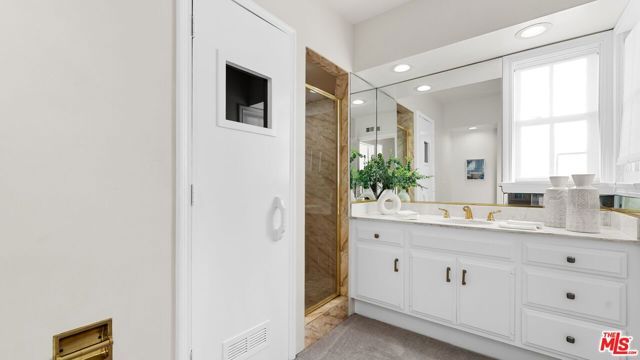 224 24TH Street, Santa Monica, CA 90402