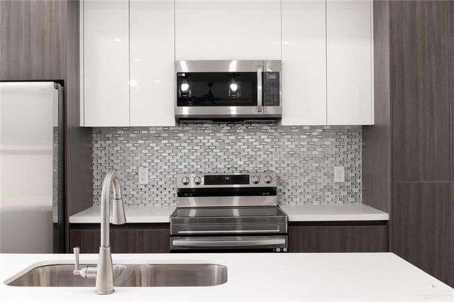 5407 N Crown Point, Pharr, TX 78577