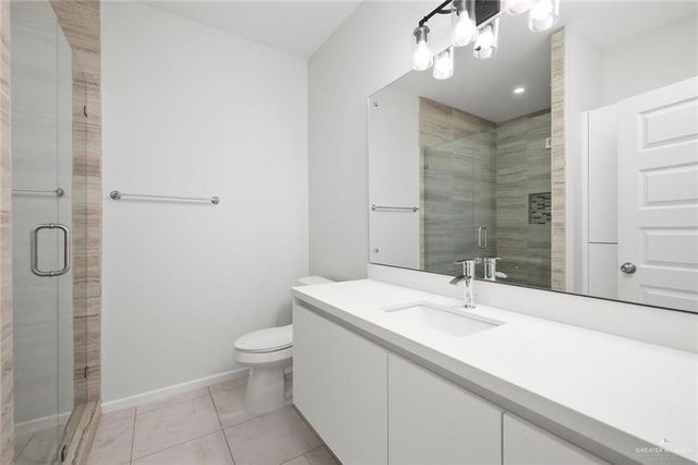 5407 N Crown Point, Pharr, TX 78577