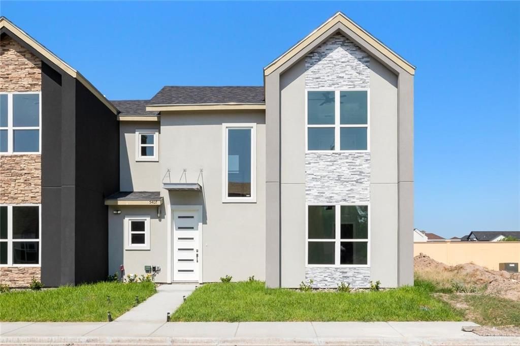 5407 N Crown Point, Pharr, TX 78577