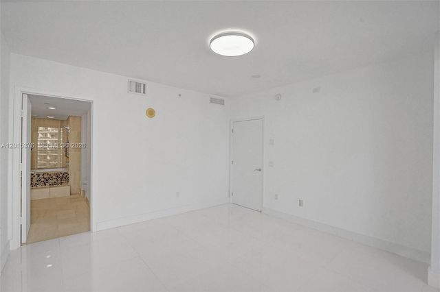5875 Collins Ave 1803, Miami Beach, FL 33140