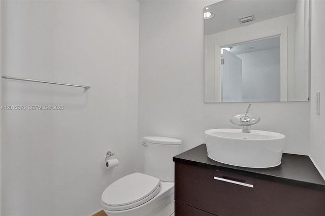 5875 Collins Ave 1803, Miami Beach, FL 33140