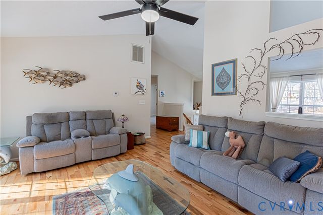 111 Ackerman Ln, Ruther Glen, VA 22546