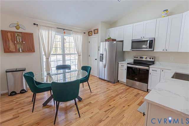 111 Ackerman Ln, Ruther Glen, VA 22546