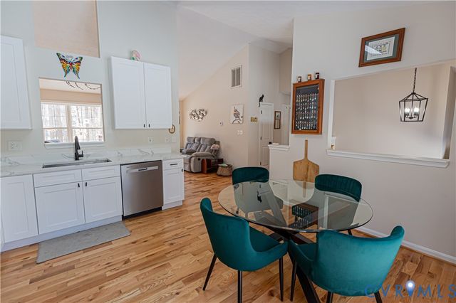 111 Ackerman Ln, Ruther Glen, VA 22546