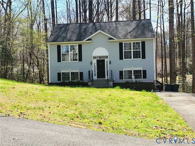 111 Ackerman Ln, Ruther Glen, VA 22546