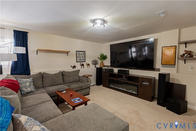 111 Ackerman Ln, Ruther Glen, VA 22546
