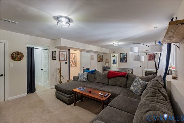 111 Ackerman Ln, Ruther Glen, VA 22546