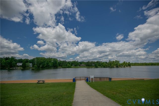 111 Ackerman Ln, Ruther Glen, VA 22546