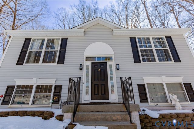 111 Ackerman Ln, Ruther Glen, VA 22546