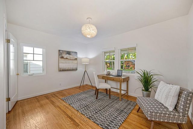 1940 Vallejo Way, Sacramento, CA 95818