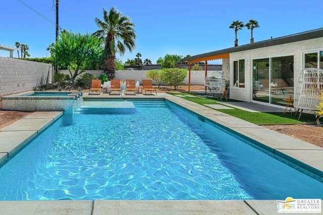 2864 E Valencia Road, Palm Springs, CA 92262