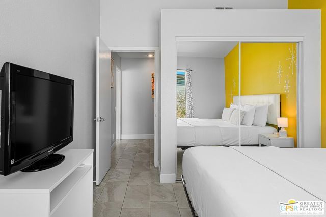 2864 E Valencia Road, Palm Springs, CA 92262