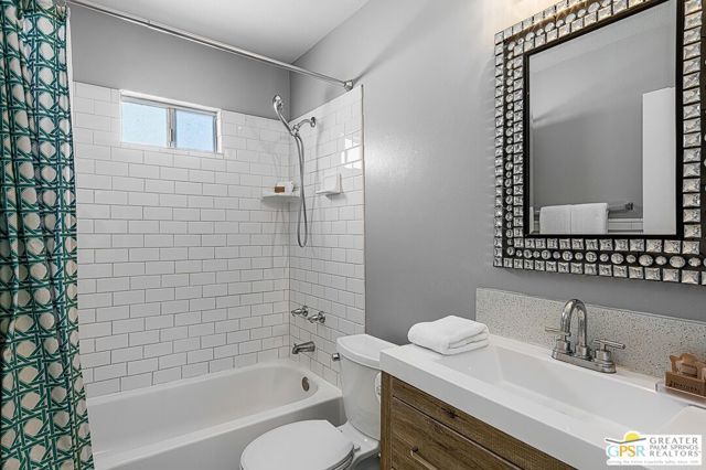 2864 E Valencia Road, Palm Springs, CA 92262