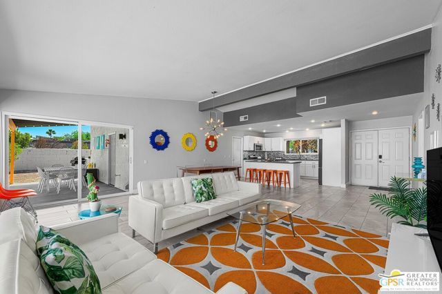 2864 E Valencia Road, Palm Springs, CA 92262