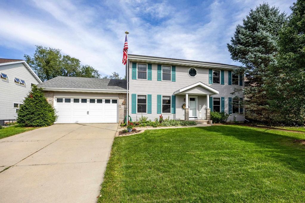 3517 Ice Age Drive, Madison, WI 53719