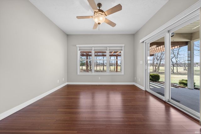 1838 HUNTERS COVE Circle, Kokomo, IN 46902