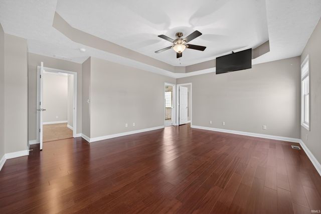 1838 HUNTERS COVE Circle, Kokomo, IN 46902