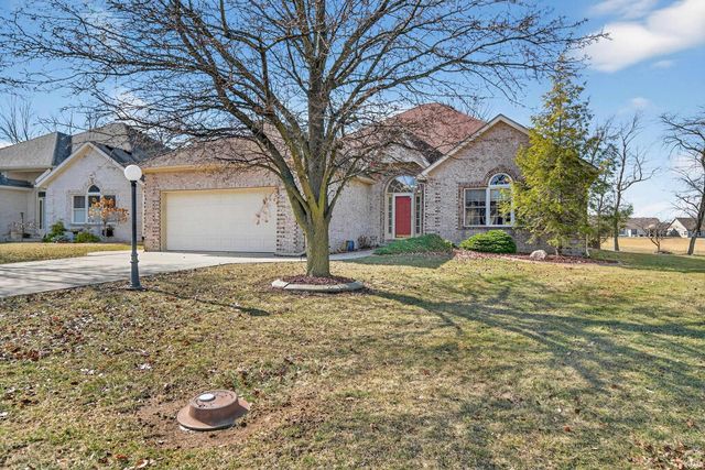 1838 HUNTERS COVE Circle, Kokomo, IN 46902