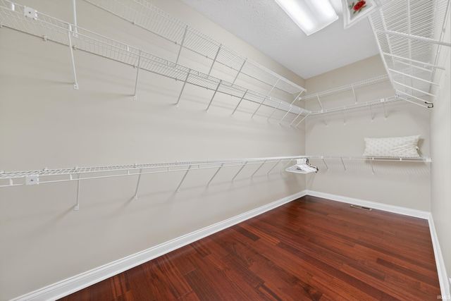 1838 HUNTERS COVE Circle, Kokomo, IN 46902