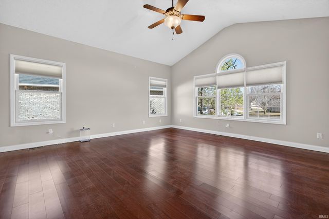 1838 HUNTERS COVE Circle, Kokomo, IN 46902