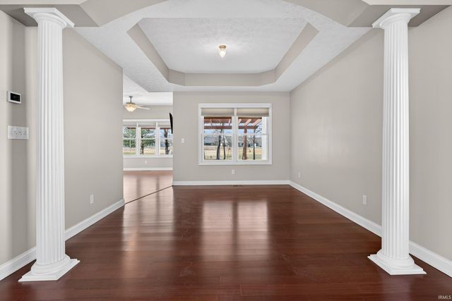 1838 HUNTERS COVE Circle, Kokomo, IN 46902