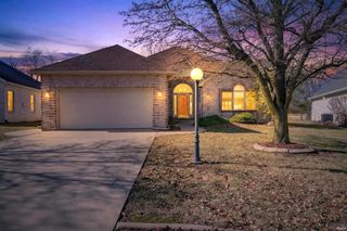 1838 HUNTERS COVE Circle, Kokomo, IN 46902