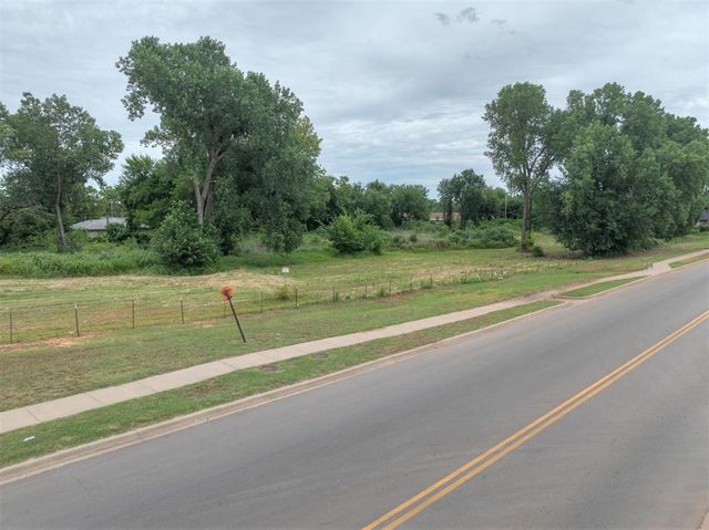 3700 S Bryant Avenue, Oklahoma City, OK 73115