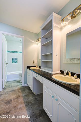 161 Thierman Ln 3E, Louisville, KY 40207