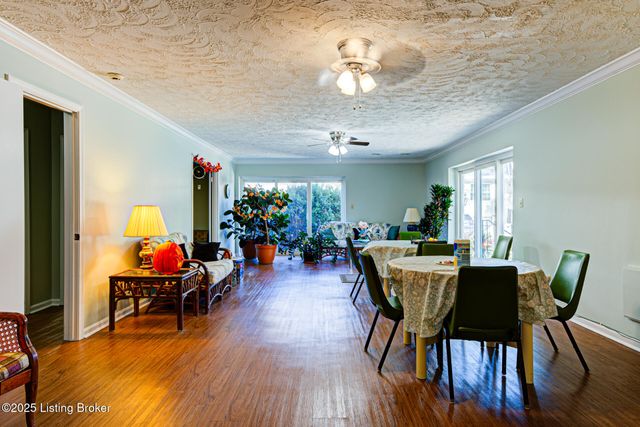 161 Thierman Ln 3E, Louisville, KY 40207