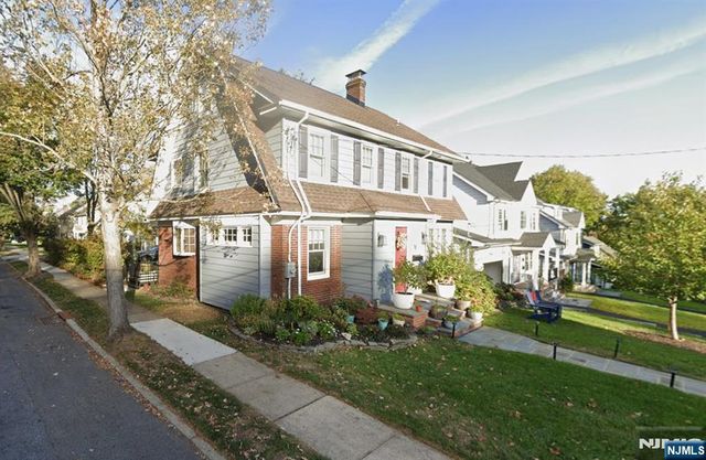 17 Collinwood Road, Maplewood, NJ 07040