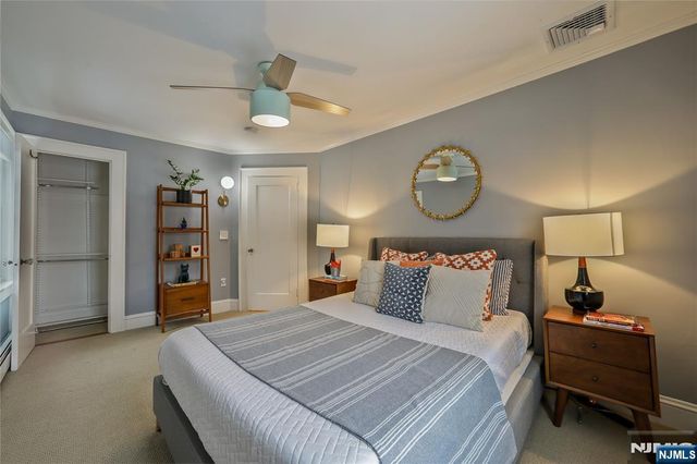 17 Collinwood Road, Maplewood, NJ 07040