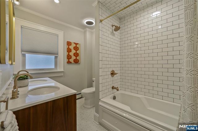 17 Collinwood Road, Maplewood, NJ 07040