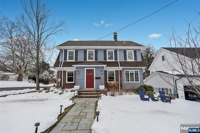 17 Collinwood Road, Maplewood, NJ 07040