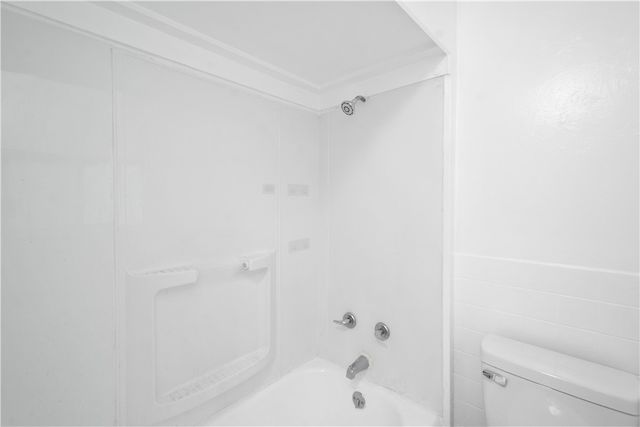 106 Carrick Ave, Carrick, PA 15210