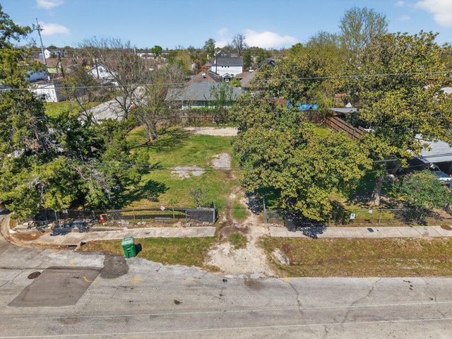 4404 Gano Street, Houston, TX 77009