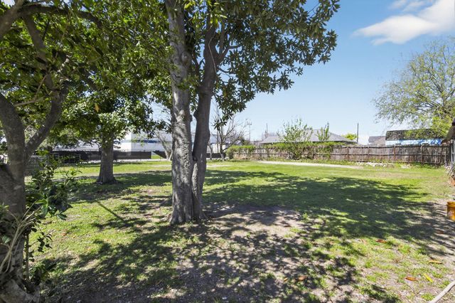 4404 Gano Street, Houston, TX 77009