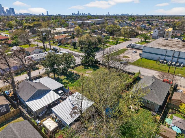 4404 Gano Street, Houston, TX 77009