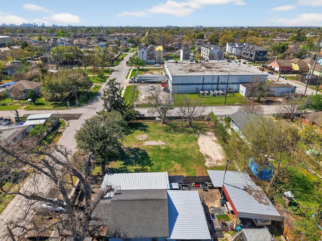 4404 Gano Street, Houston, TX 77009