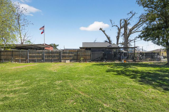 4404 Gano Street, Houston, TX 77009