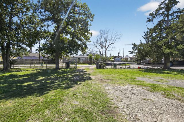 4404 Gano Street, Houston, TX 77009