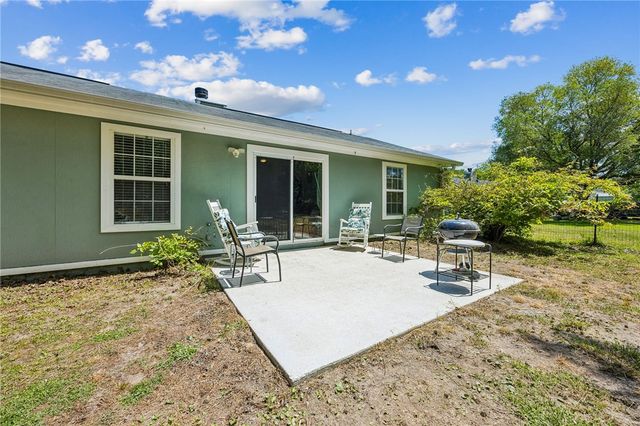 145 Retreat Place, Woodbine, GA 31569