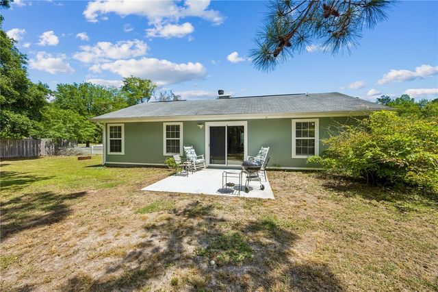 145 Retreat Place, Woodbine, GA 31569